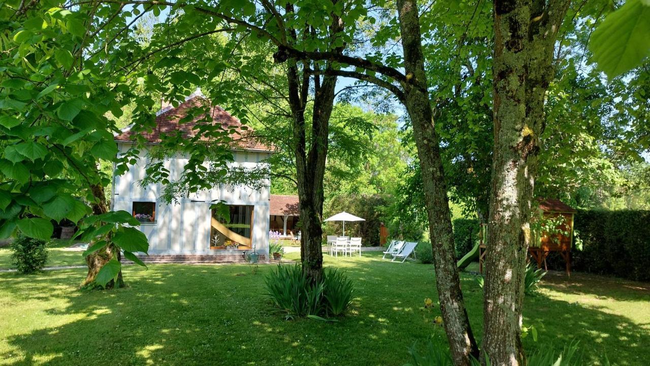 Отель Domaine Du Carouge Lirey Экстерьер фото